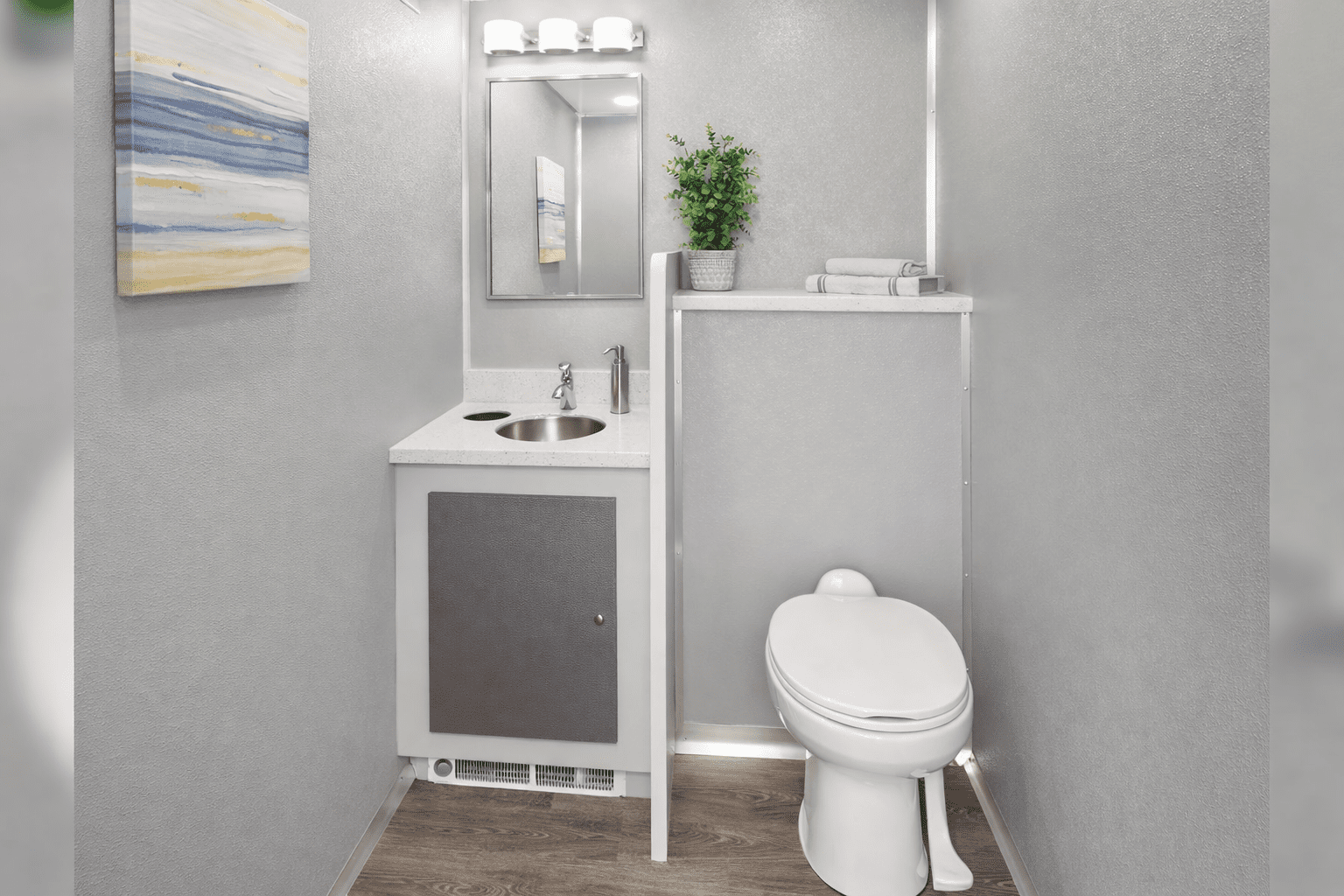 Luxury Mobile Bathroom